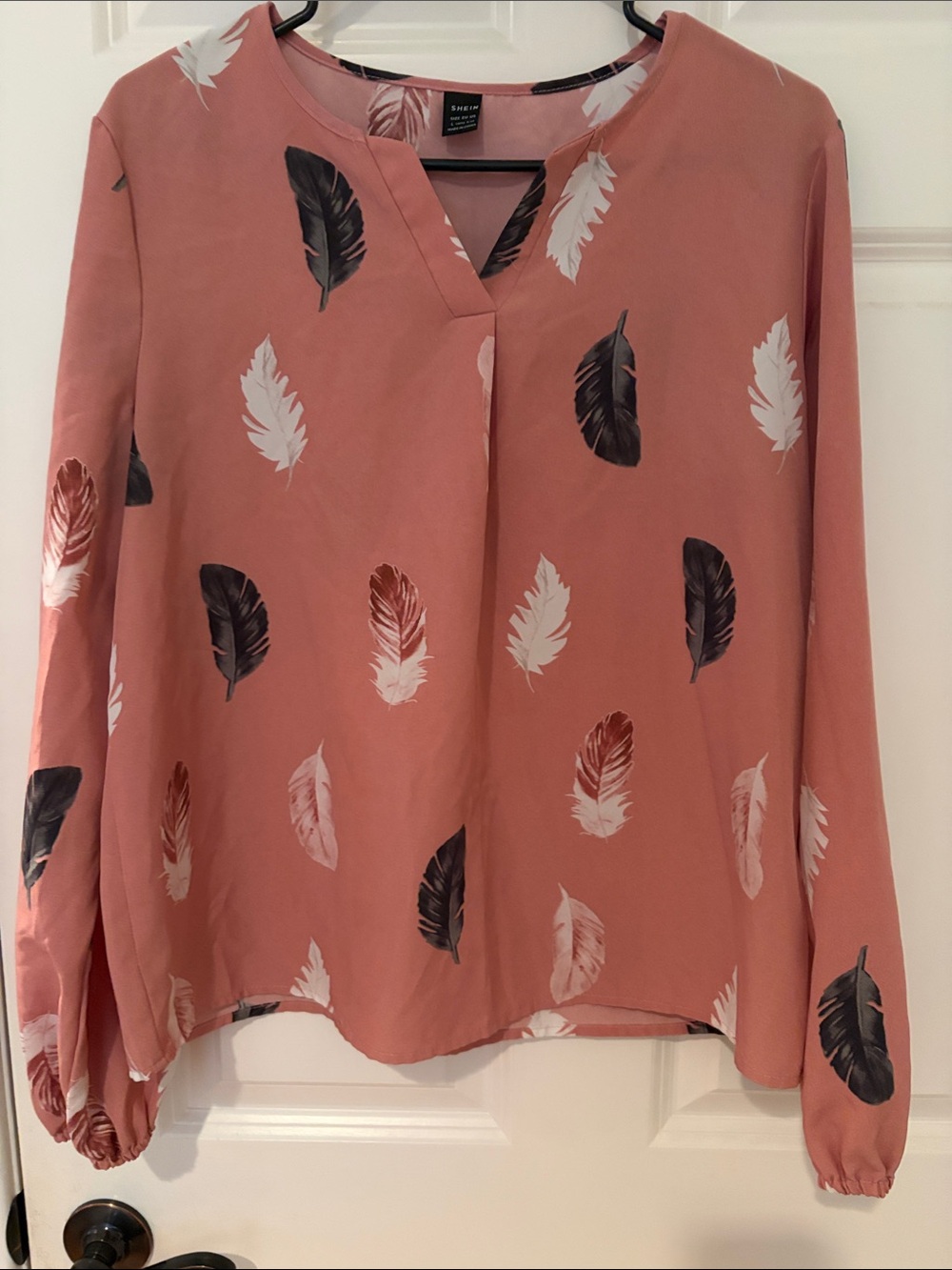 SHEIN Coral Feather-Print Long Sleeve V-Notch Blouse